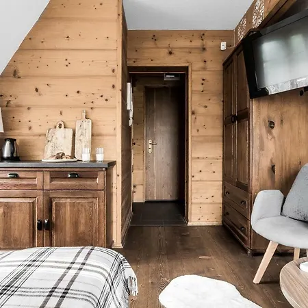 Olga Apartment *